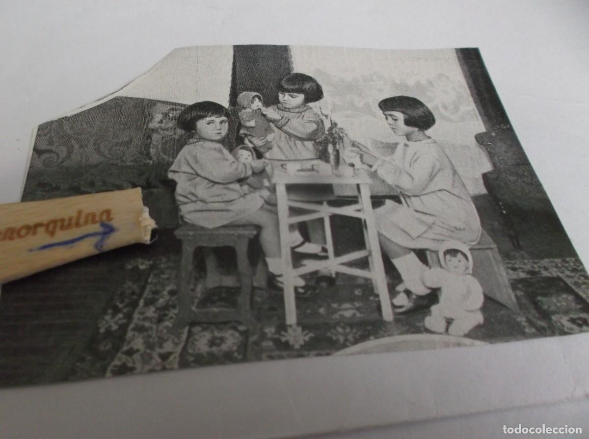 Otros Art&iacute;culos de Coleccionismo en Papel: RECORTE A&Ntilde;O 1920 . NI&Ntilde;AS EN EL COMEDOR JUGANDO CON ANTIGUAS MU&Ntilde;ECAS