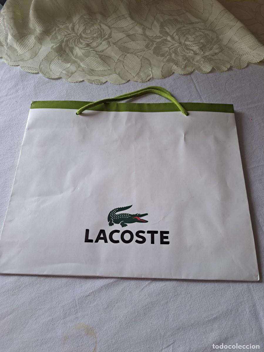 Paper Collecting Others: Bolsa de papel Lacoste