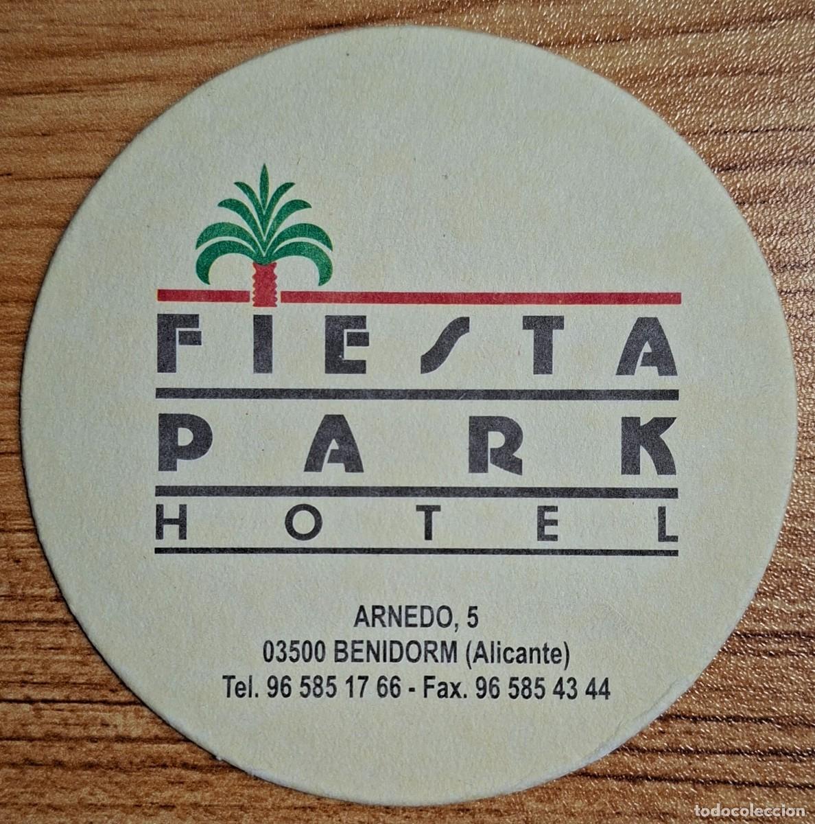 Otros Art&iacute;culos de Coleccionismo en Papel: Posavasos Fiesta Park Hotel amarillo - Benidorm (Alicante)