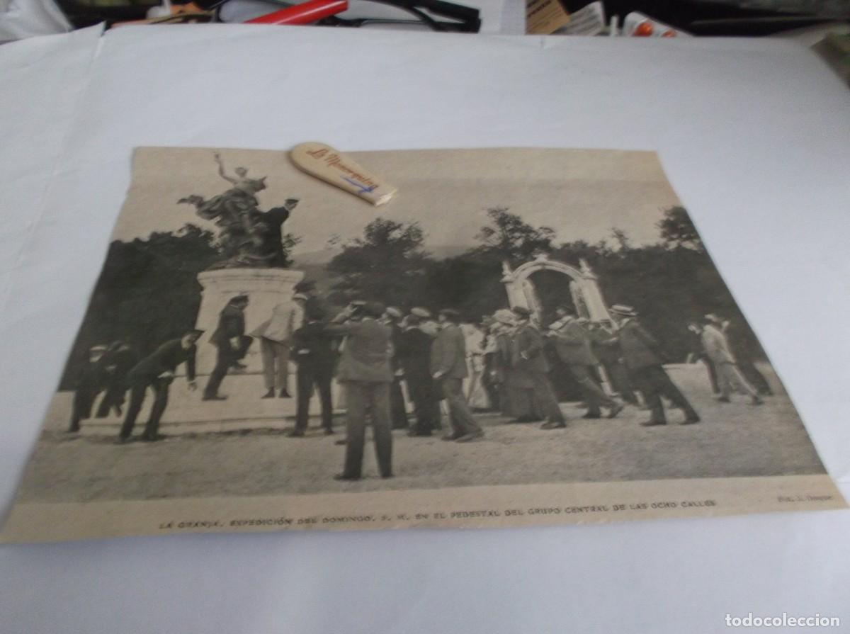 Otros Art&iacute;culos de Coleccionismo en Papel: RECORTE A&Ntilde;O 1905-LA GRANJA(SEGOVIA)EXPEDICI&Oacute;N S.M.EL REY,EN EL PEDESTAL DE LAS 8 CALLES