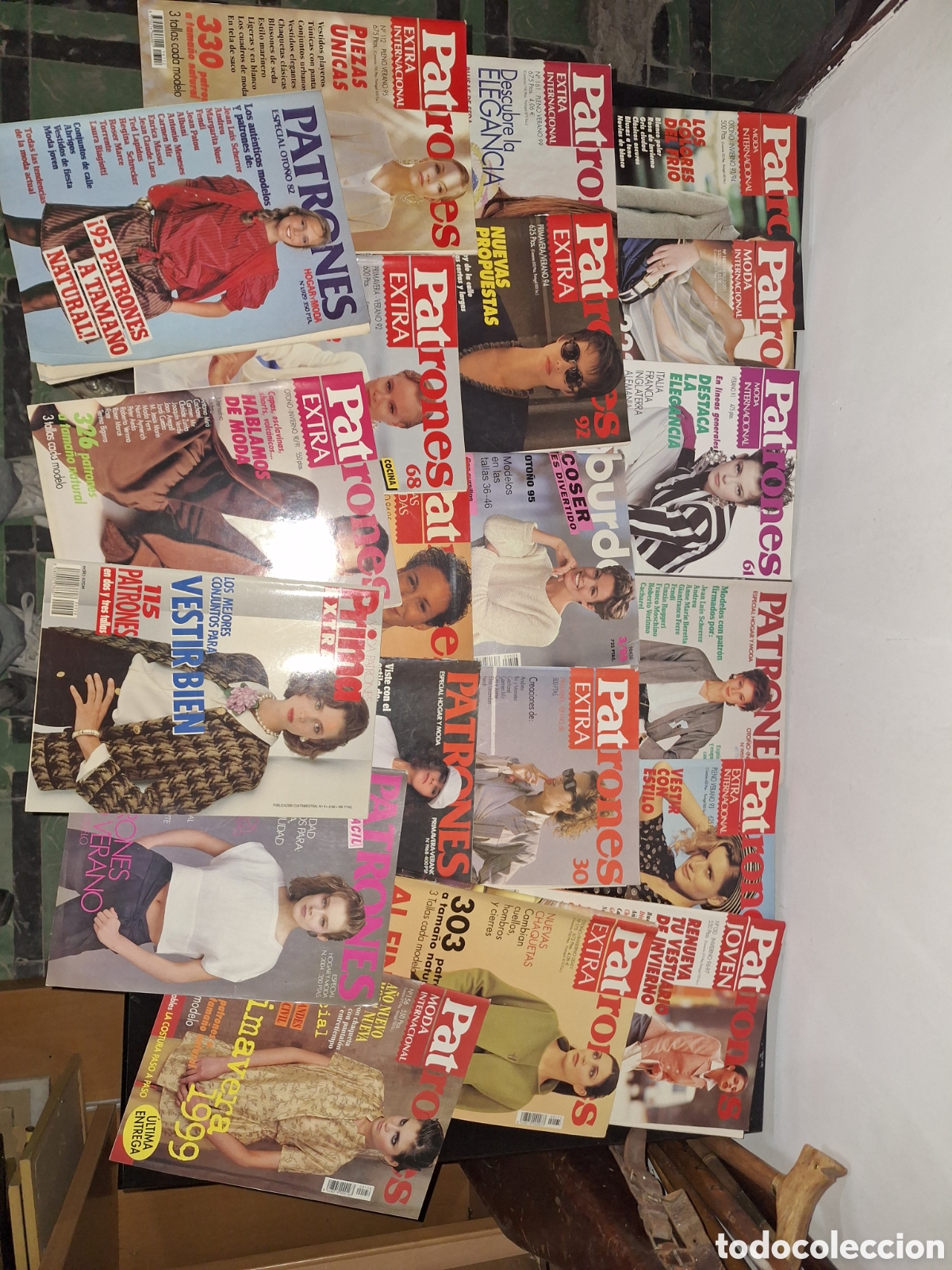 Otros Art&iacute;culos de Coleccionismo en Papel: Lote de 20 revistas con patrones peque&ntilde;os