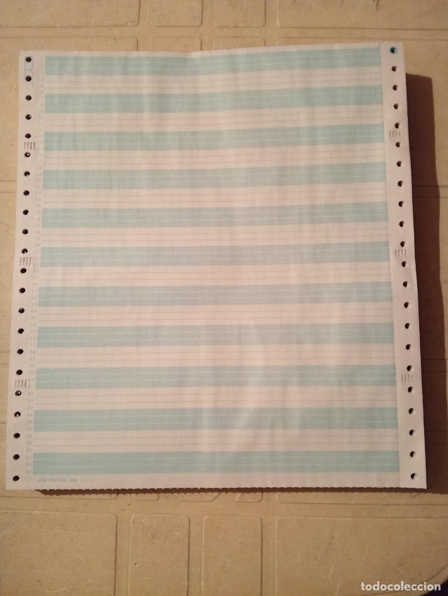Otros Art&iacute;culos de Coleccionismo en Papel: TACO DE PAPEL CONTINUO PERFORADO PARA IMPRESOSA ANTIGUA DE AGUJAS AZUL A RAYAS NUEVO SIN USAR