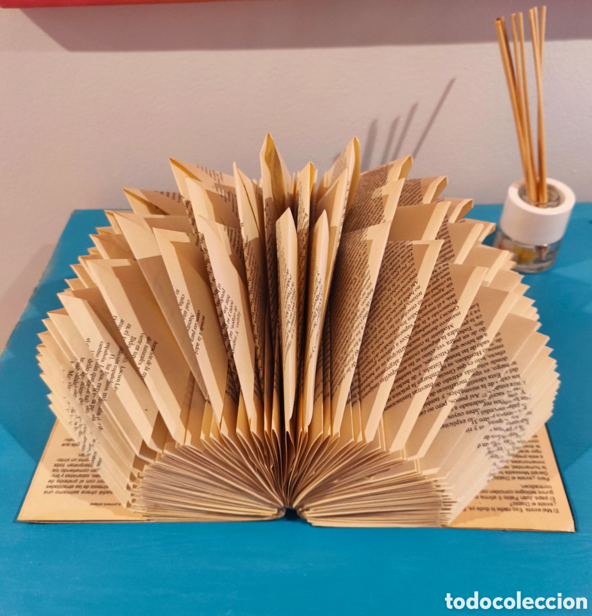Otros Art&iacute;culos de Coleccionismo en Papel: Escultura art&iacute;stica de &rdquo;book folding&rdquo;