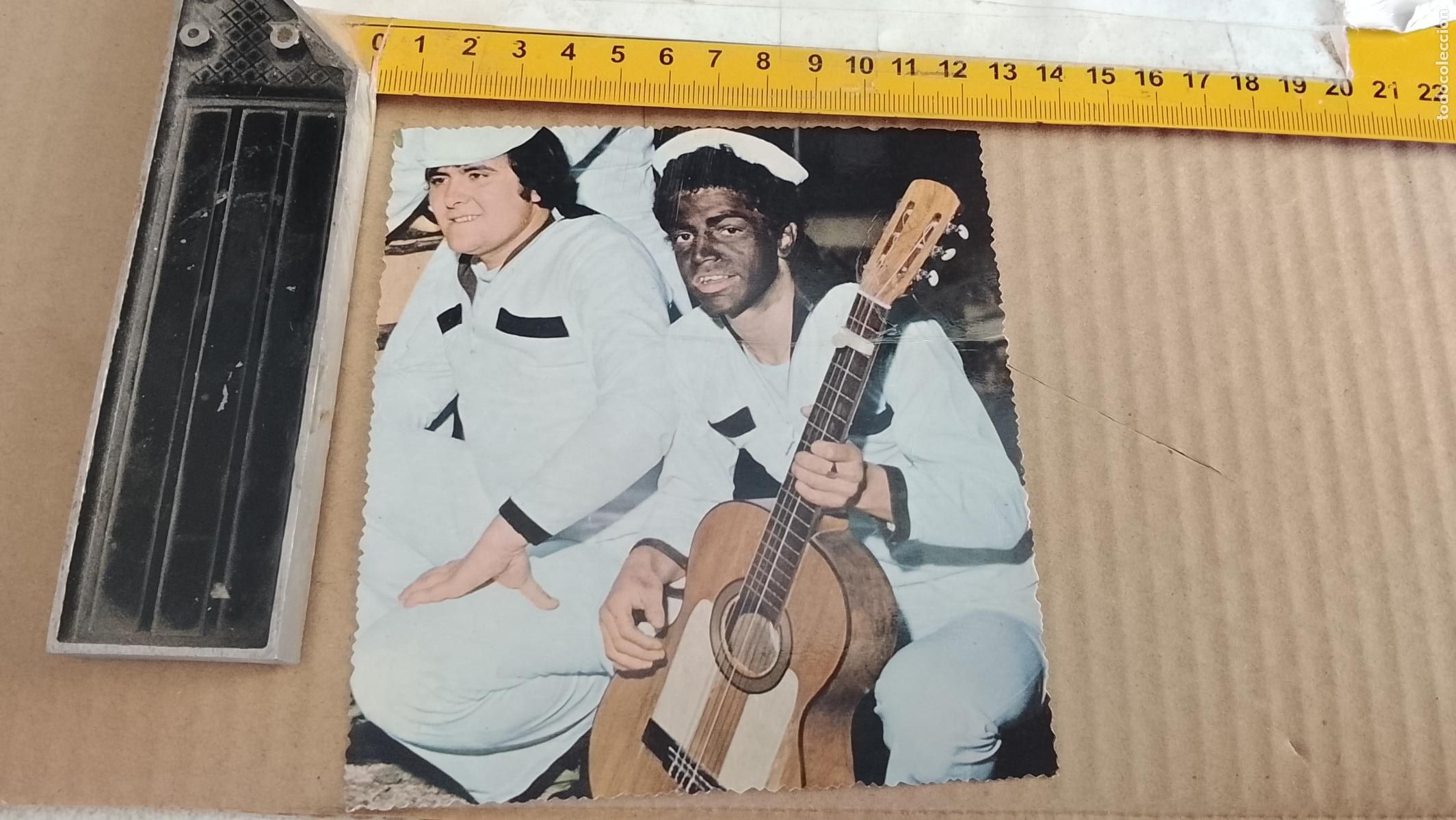 Paper Collecting Others: ANTIGUO carton troquelado tipo cromo carnaval de cadiz agrupacion