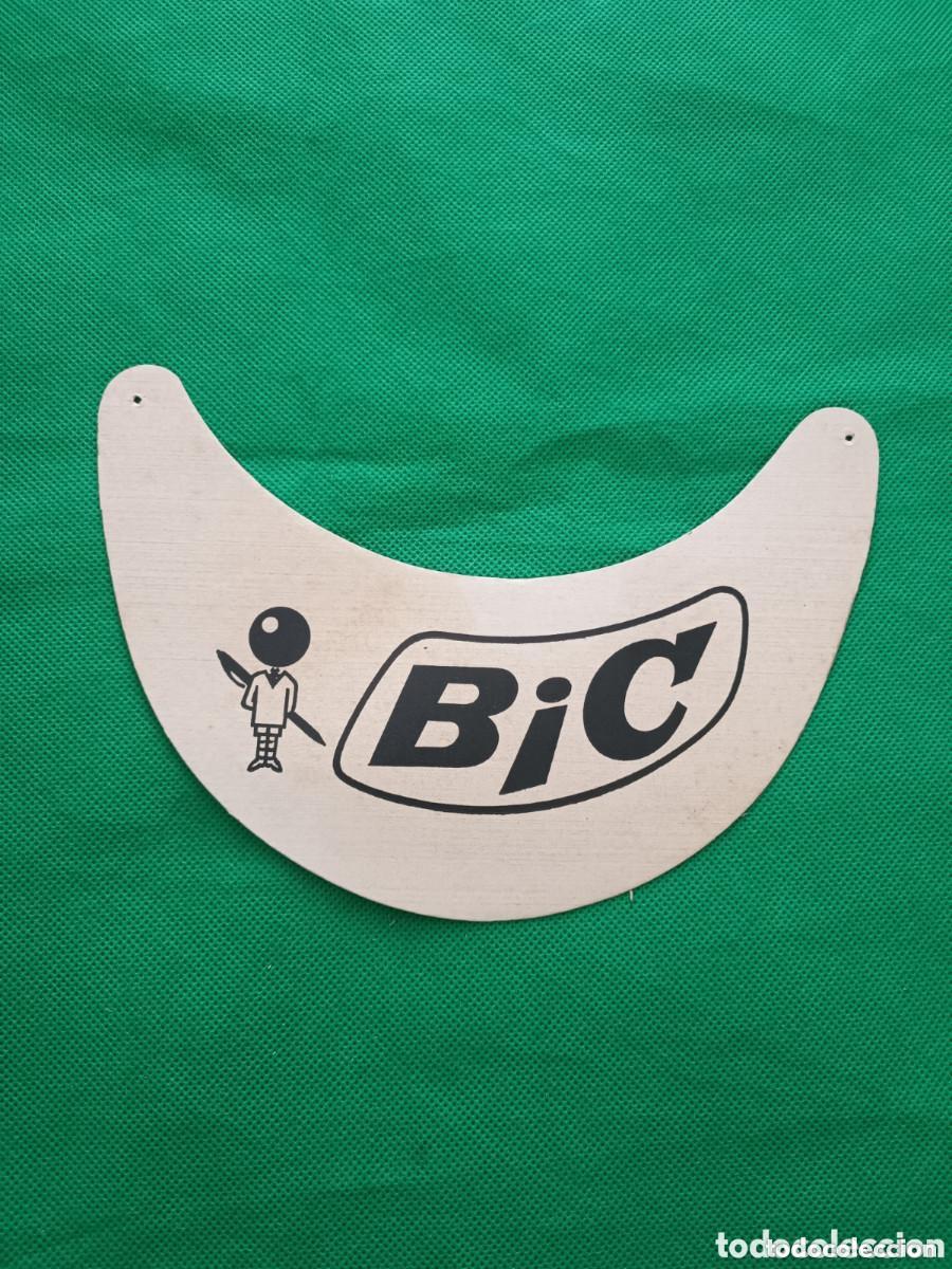 Collectionnisme Papier divers: Visera de cart&oacute;n Bolis Bic regalo promocional