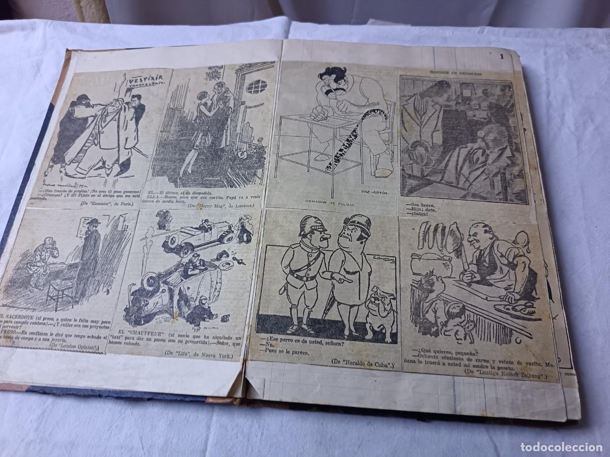Paper Collecting Others: Colecci&oacute;n con m&aacute;s de 300 Chistes y Vi&ntilde;etas c&oacute;micas o similar, presentados en &aacute;lbum