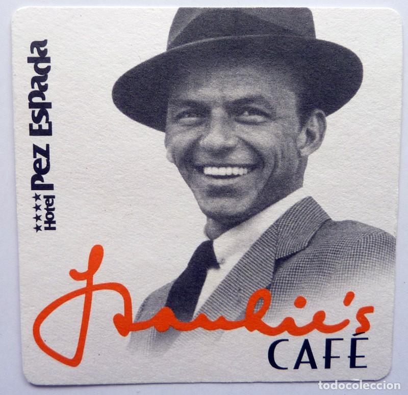 Otros Art&iacute;culos de Coleccionismo en Papel: POSAVASOS DE FRANK SINATRA Y EL FRANKIE&acute;S CAF&Eacute; - HOTEL PEZ ESPADA (TORREMOLINOS) - NUEVO