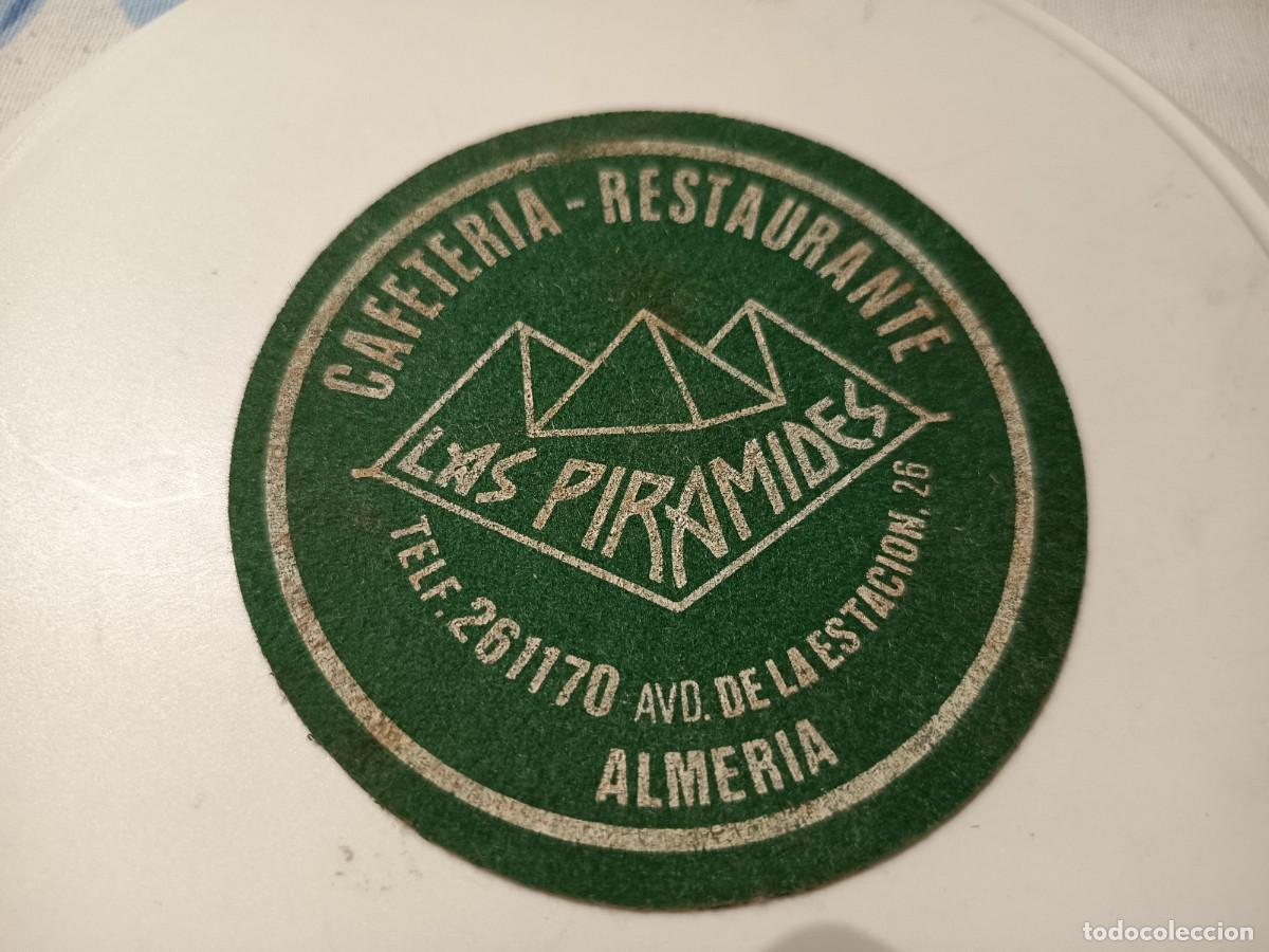 Otros Art&iacute;culos de Coleccionismo en Papel: POSAVASOS CAFETERIA LAS PIRAMIDES- ALMERIA
