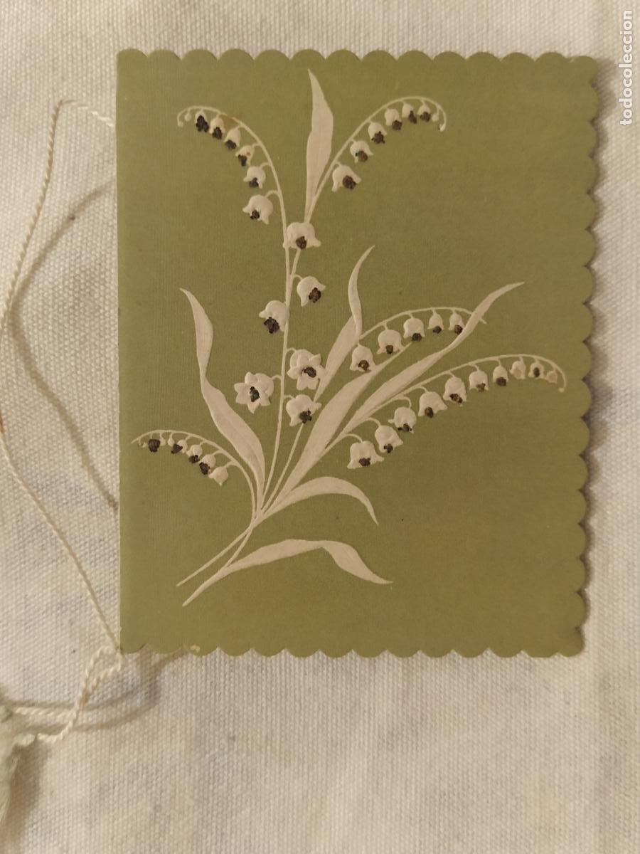 Outros artigos de papel: TARJETA ANTIGUA TROQUELADA CON MOTIVOS FLORALES -(116.143)
