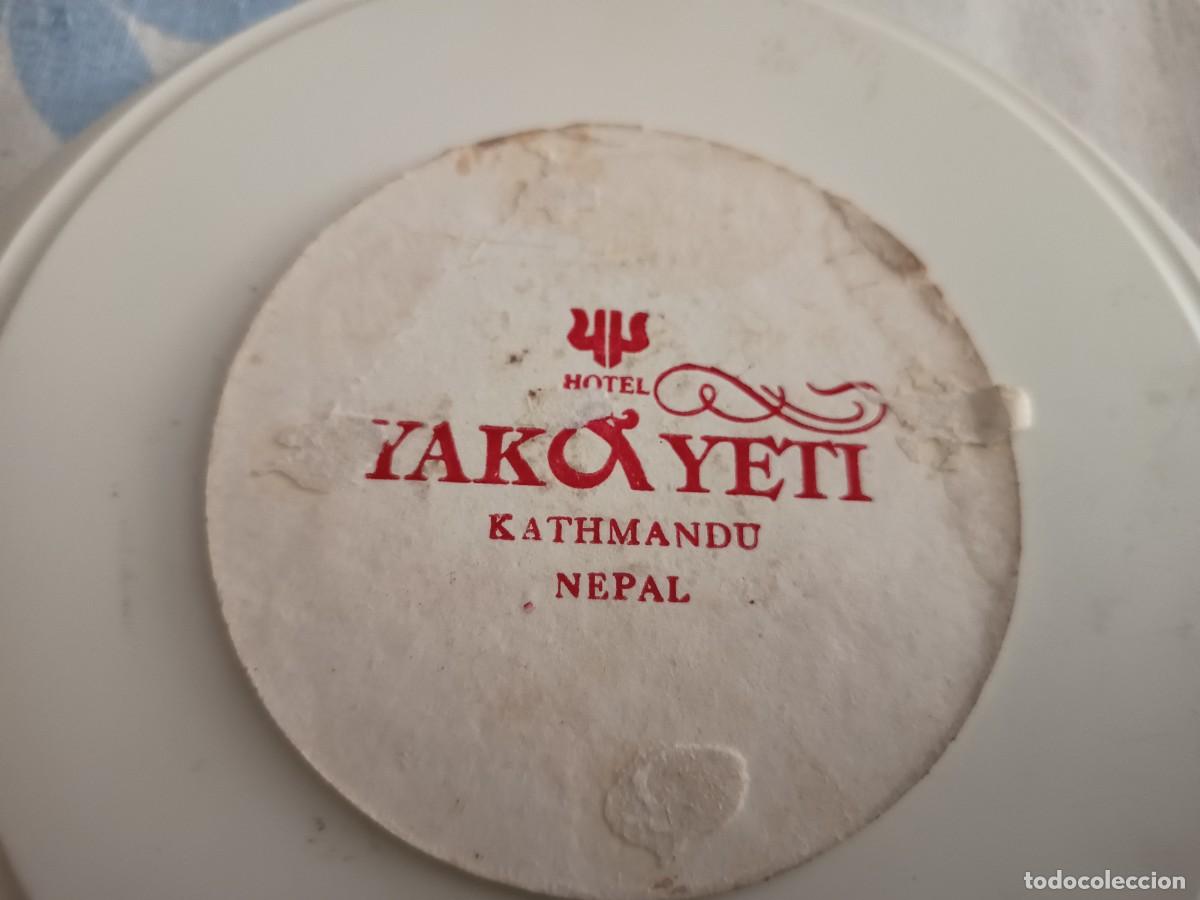 Collectionnisme Papier divers: POSAVASOS HOTEL YAK YETI-KATHMANDU-NEPAL