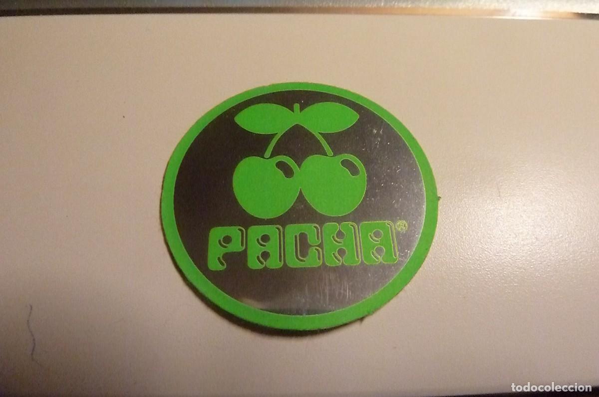 Altri oggetti di carta: Pegatina metalizada fl&uacute;or. Pacha