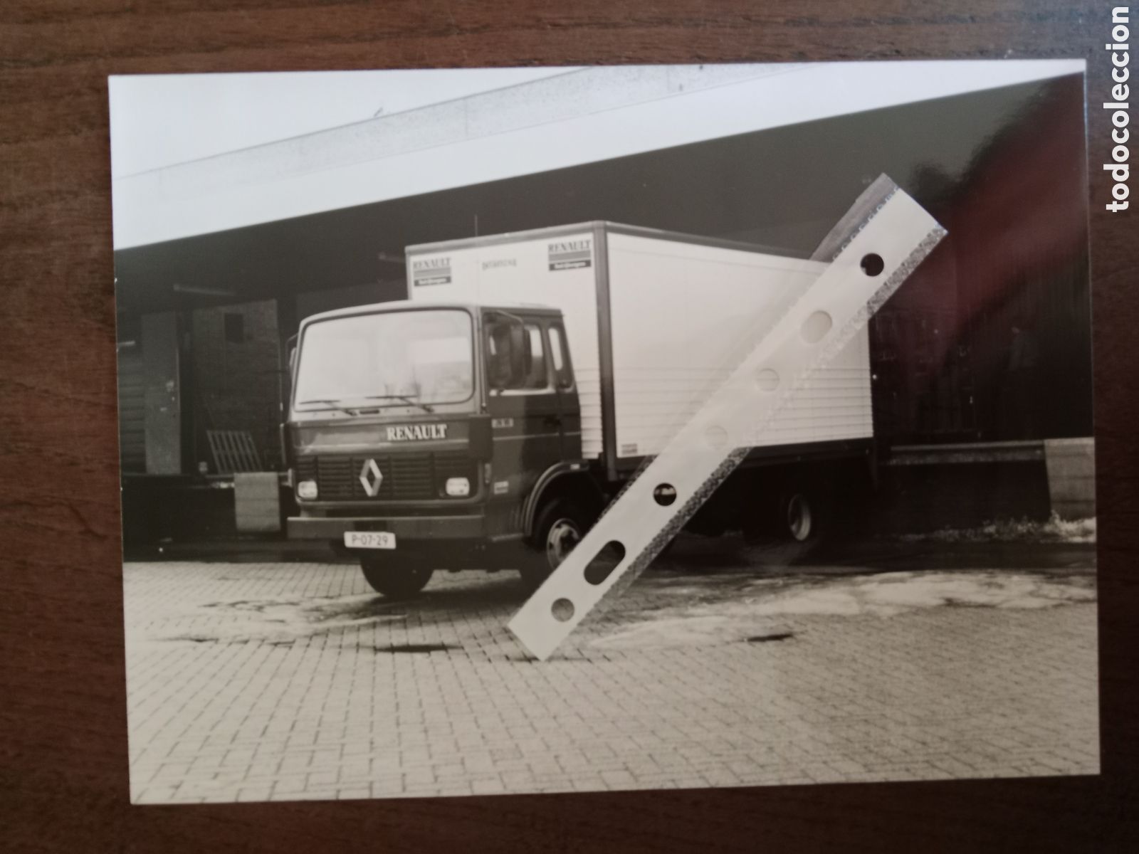 Otros Art&iacute;culos de Coleccionismo en Papel: Fotograf&iacute;a cami&oacute;n Renault