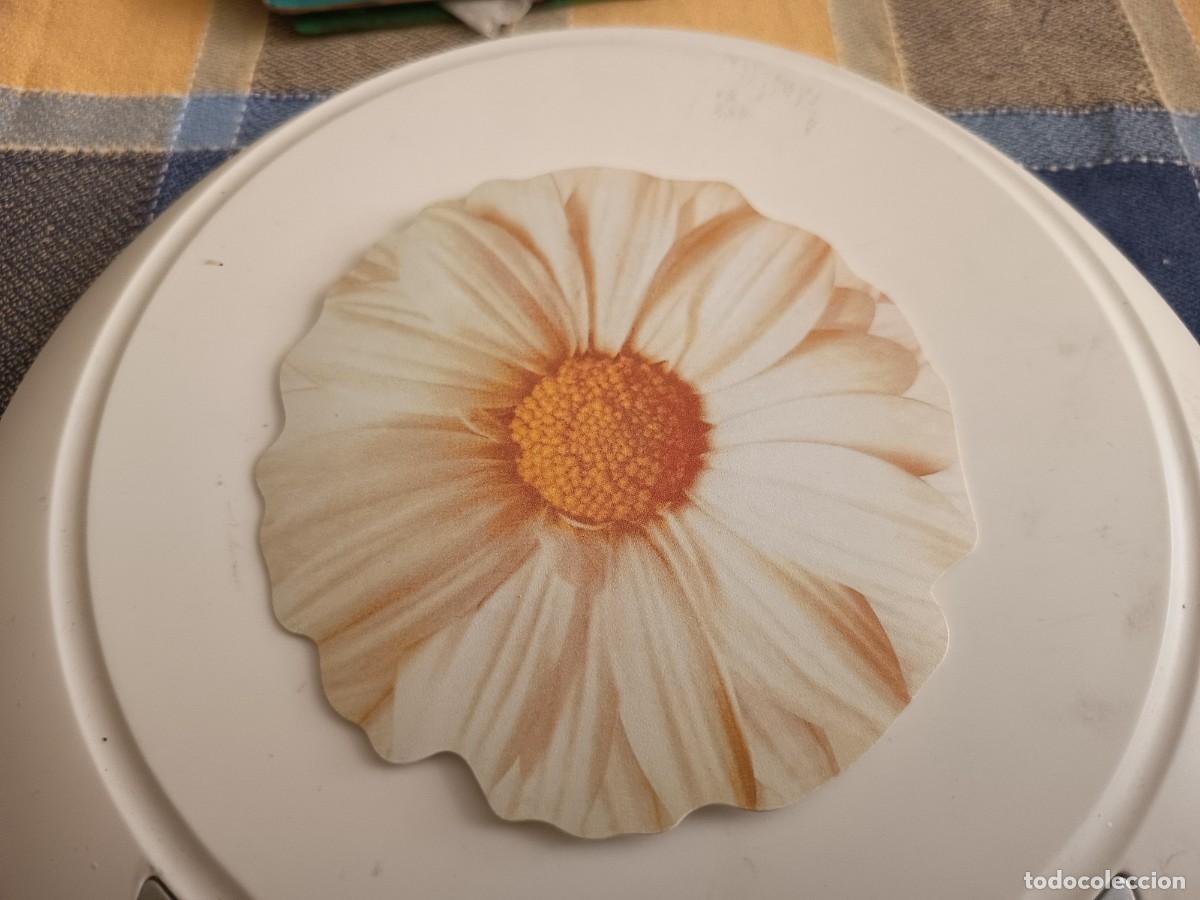 Paper Collecting Others: POSAVASOS A IDENTIFICAR