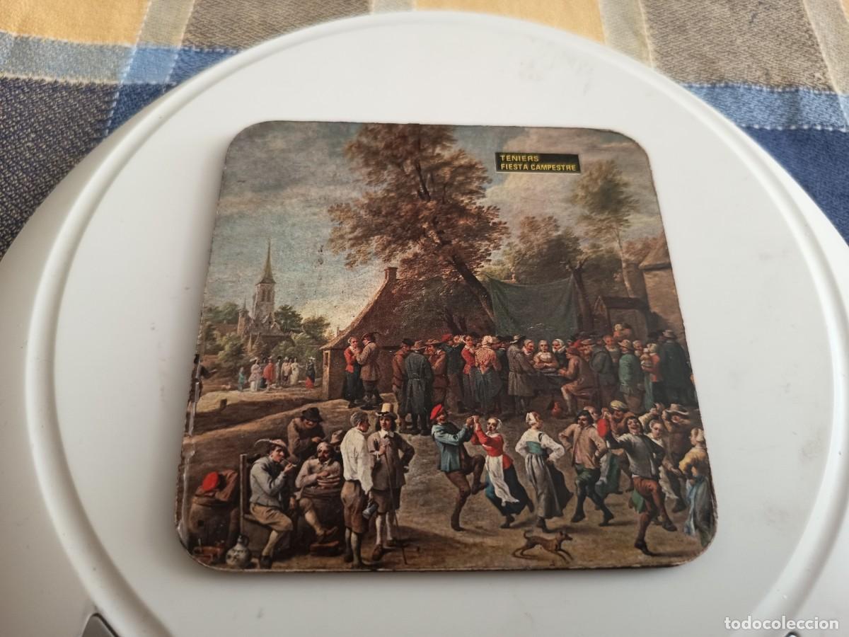 Paper Collecting Others: POSAVASOS A IDENTIFICAR