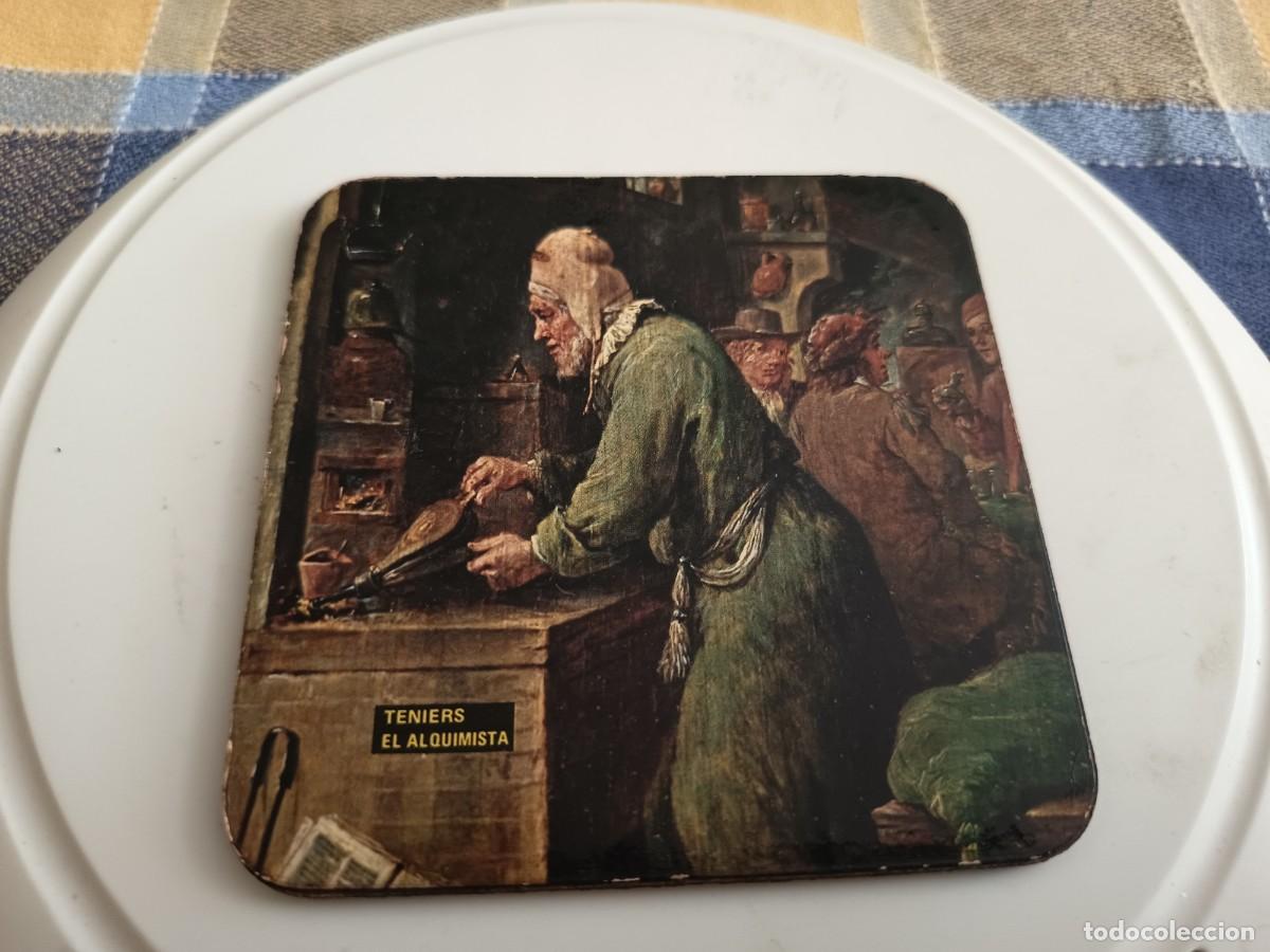 Paper Collecting Others: POSAVASOS A IDENTIFICAR