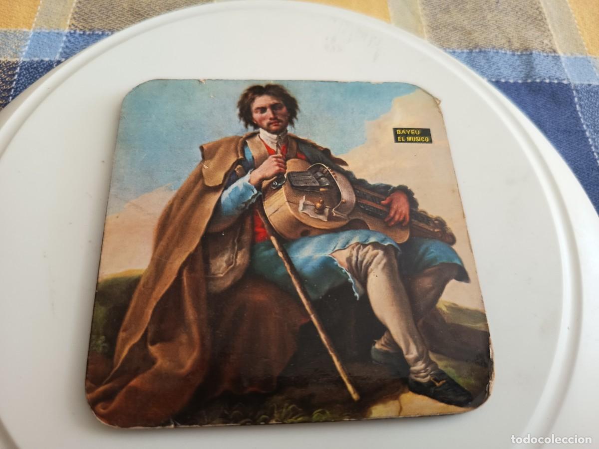Paper Collecting Others: POSAVASOS A IDENTIFICAR
