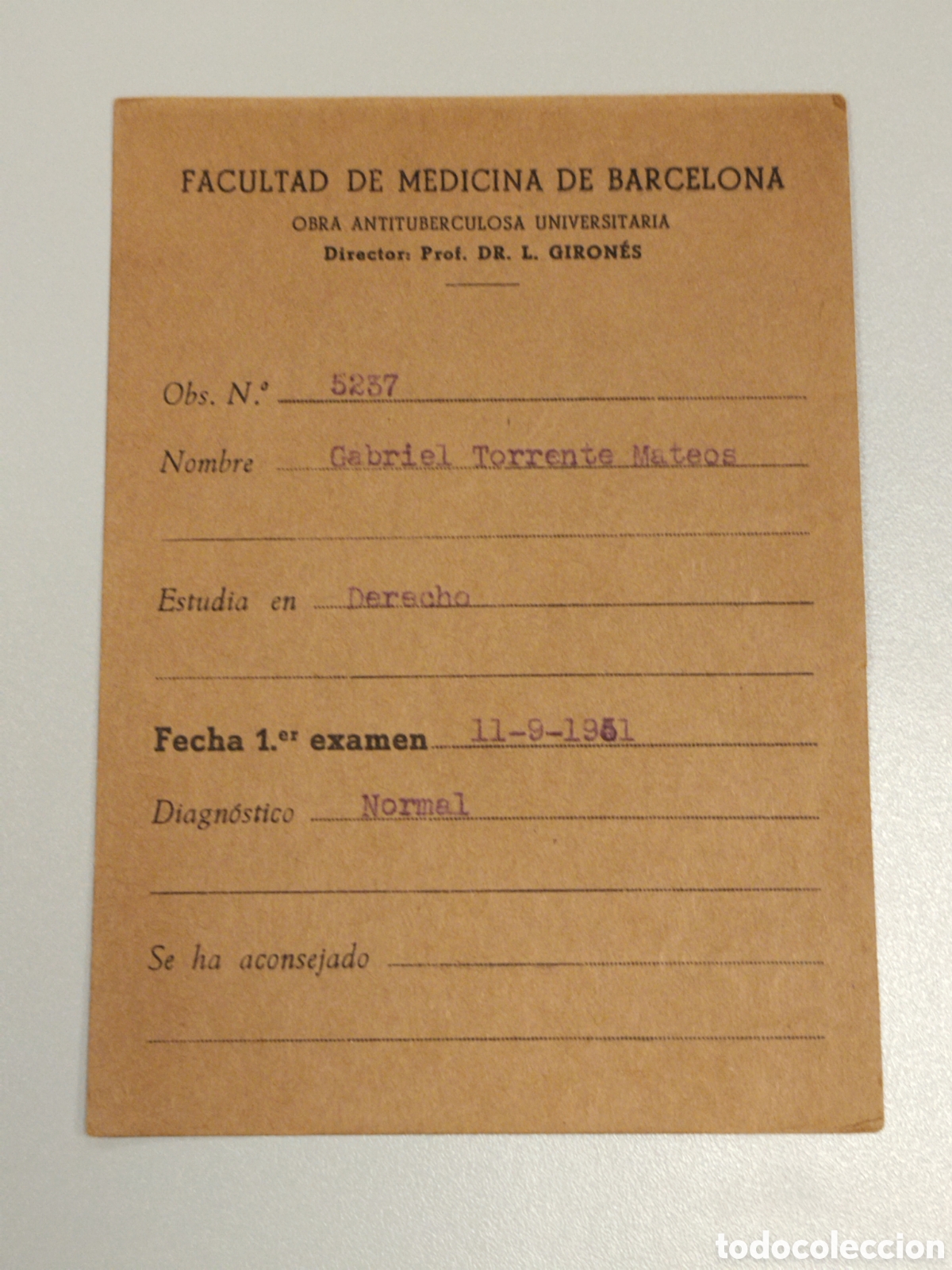 Otros Art&iacute;culos de Coleccionismo en Papel: Carnet post guerra civil facultad de medicina de Barcelona.1951.medico.militar.emfermeria