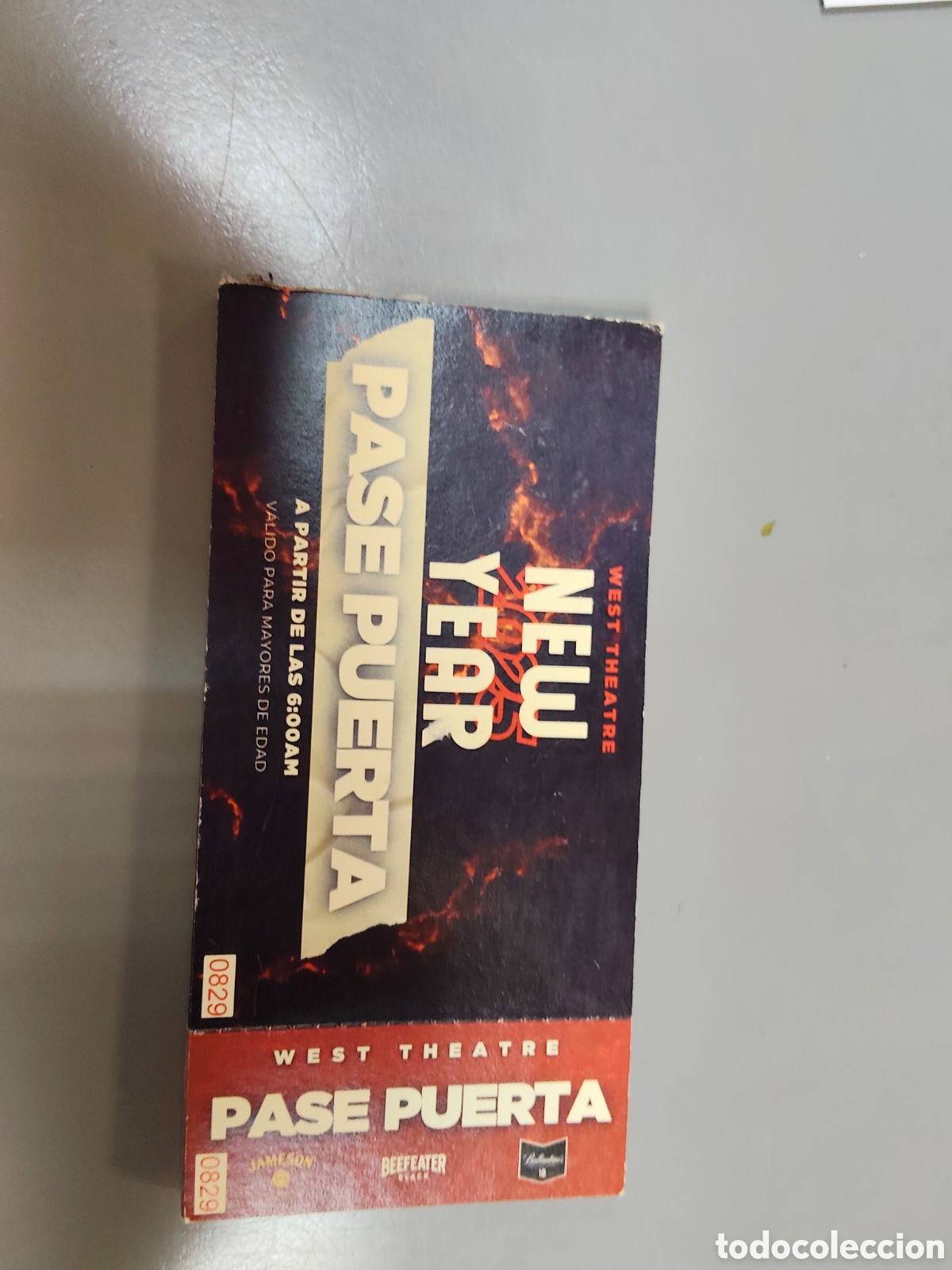 Otros Art&iacute;culos de Coleccionismo en Papel: ticket f&iacute;sico de &rdquo;Pase Puerta&rdquo; para un evento de &rdquo;New Year&rdquo; en la sala West Theatre