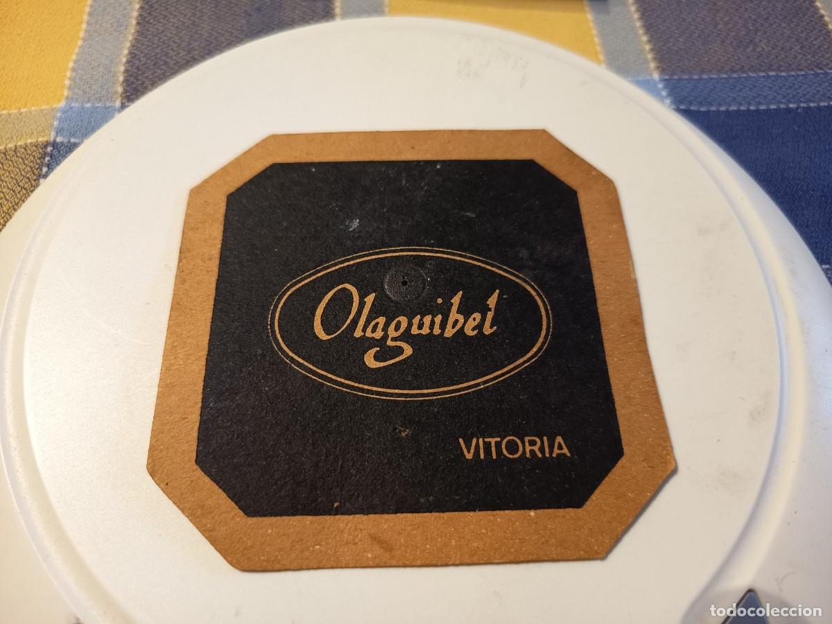 Collectionnisme Papier divers: POSAVASOS CAFETERIA OLAGUIBEL-VITORIA-ALAVA