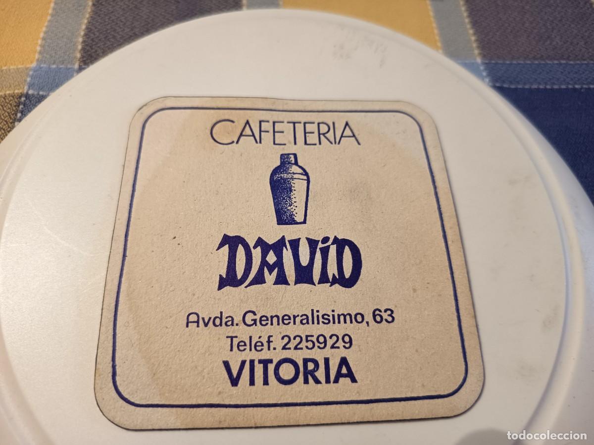 Collectionnisme Papier divers: POSAVASOS CAFETERIA DAVID-VITORIA-ALAVA