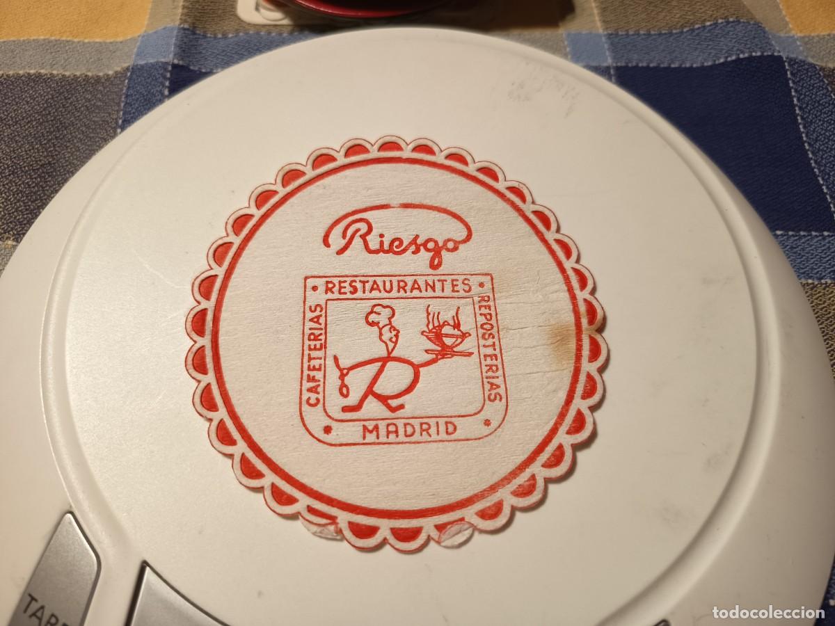 Paper Collecting Others: POSAVASOS CAFETERIAS RIESGO-MADRID