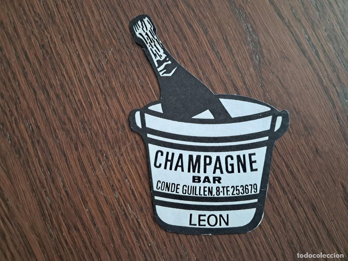 Otros Art&iacute;culos de Coleccionismo en Papel: posavasos de publicidad, Champagne bar, Le&oacute;n.