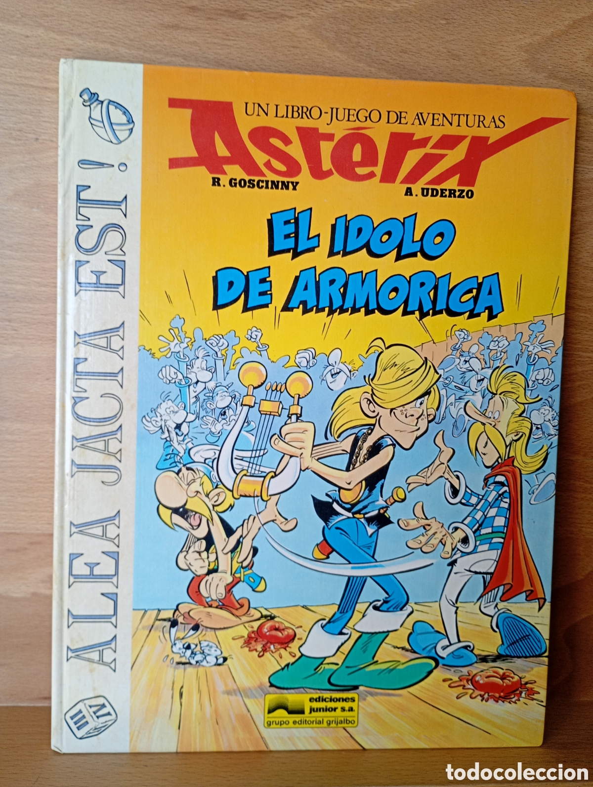 Otros Art&iacute;culos de Coleccionismo en Papel: El &iacute;dolo de armorica libro juego Ast&eacute;rix