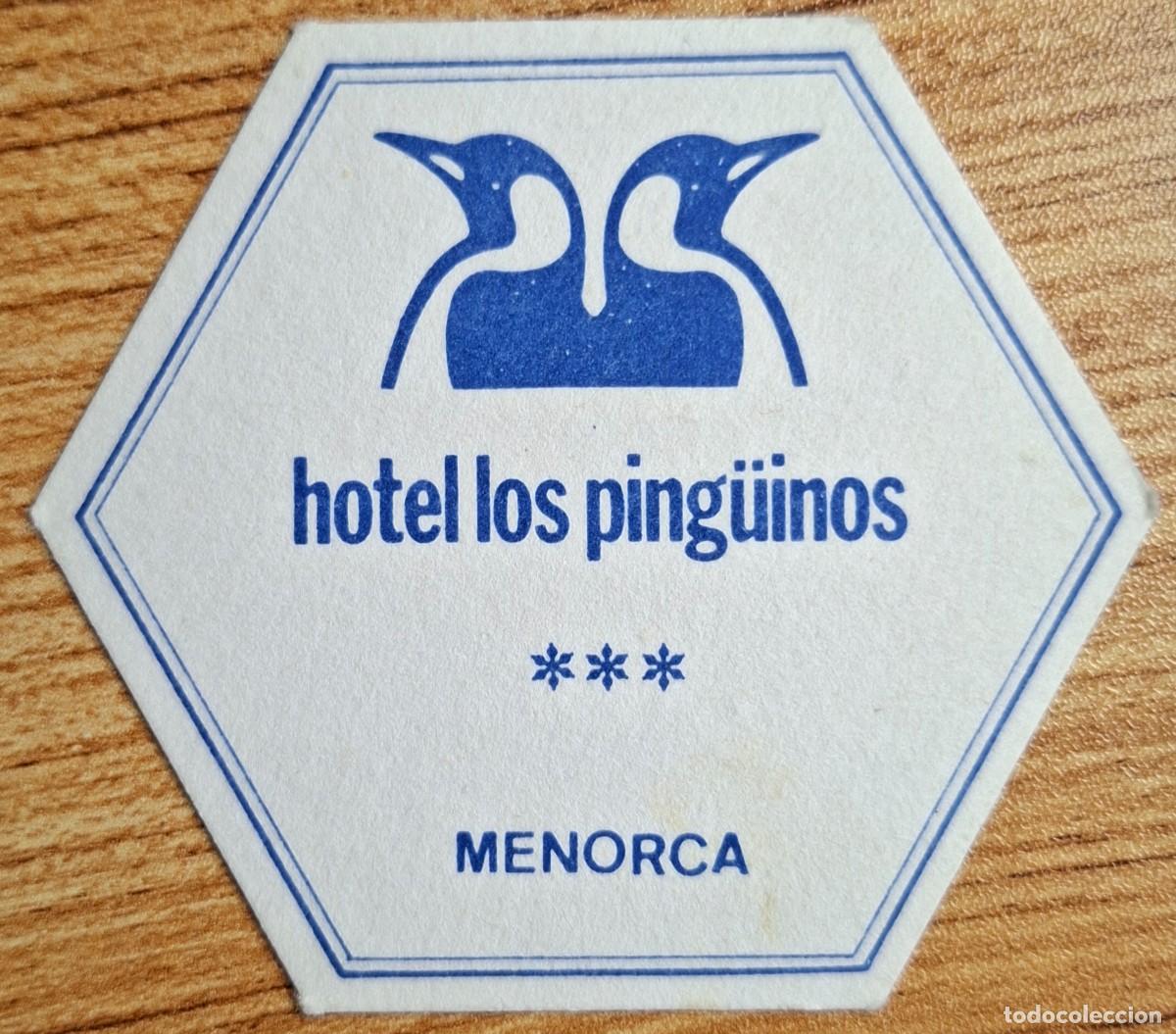 Otros Art&iacute;culos de Coleccionismo en Papel: Posavasos Hotel Los Ping&uuml;inos - Son Bou - Menorca (Islas Baleares / Illes Balears)