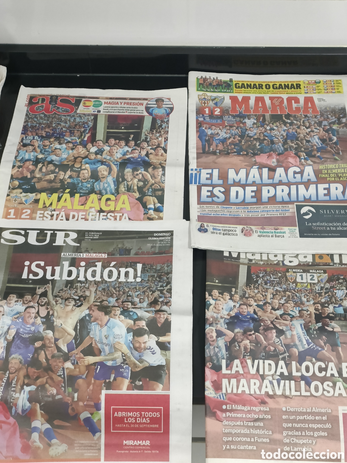 Otros Art&iacute;culos de Coleccionismo en Papel: Lote 4 peri&oacute;dicos M&aacute;laga CF a primera divisi&oacute;n futbol La Liga