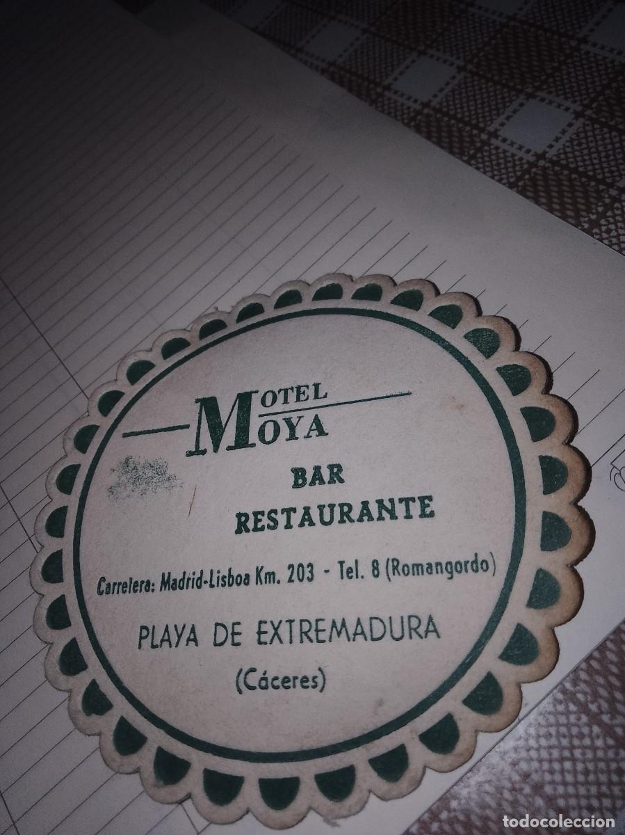 Otros art&iacute;culos de coleccionismo en papel: Posavasos a&ntilde;os 50 60 aproximado motel moya bar playa C&aacute;ceres