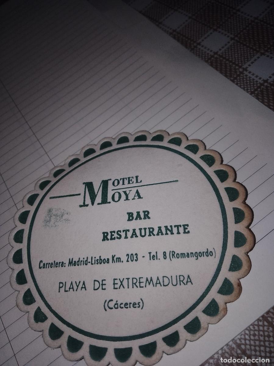 Otros art&iacute;culos de coleccionismo en papel: Posavasos a&ntilde;os 50 60 aproximado motel moya bar playa C&aacute;ceres