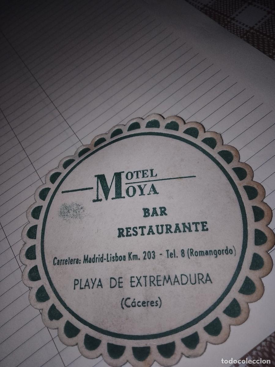 Otros art&iacute;culos de coleccionismo en papel: Posavasos a&ntilde;os 50 60 aproximado motel moya bar playa C&aacute;ceres