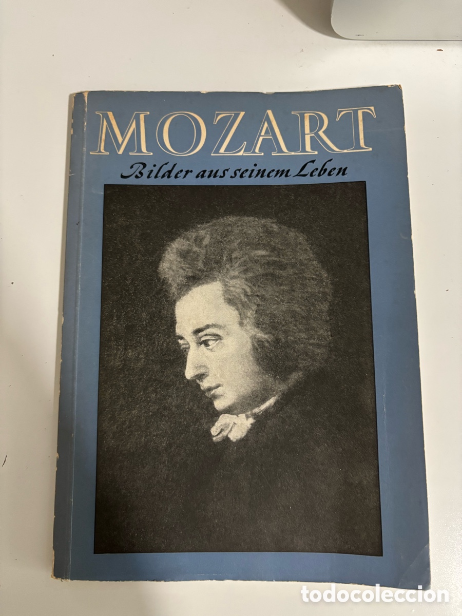 Otros art&iacute;culos de coleccionismo en papel: Libro antiguo en alem&aacute;n de Mozart, 1956