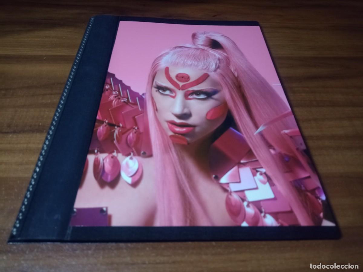 Otros art&iacute;culos de coleccionismo en papel: Lady Gaga * Carpeta Recortes Revistas Clippings # 3