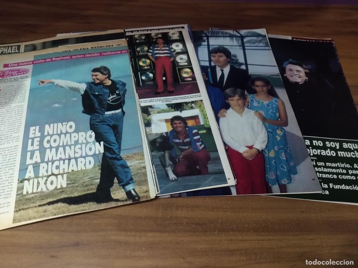 Otros art&iacute;culos de coleccionismo en papel: Raphael * Lote 100 Paginas Revistas Clippings