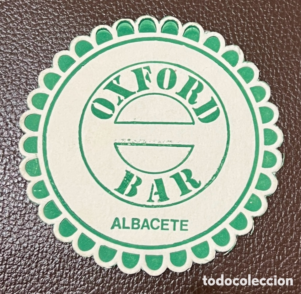 Otros art&iacute;culos de coleccionismo en papel: Posavasos. OXFORD. Bar. Albacete. A&ntilde;os 70.