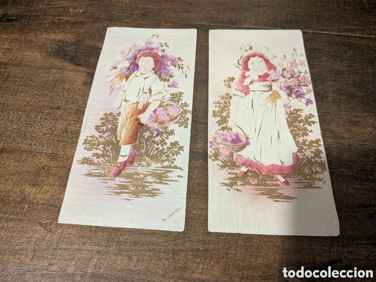 Otros art&iacute;culos de coleccionismo en papel: Pareja de cromos troquelados de gusto rom&aacute;ntico y con dorados sobre papel moare