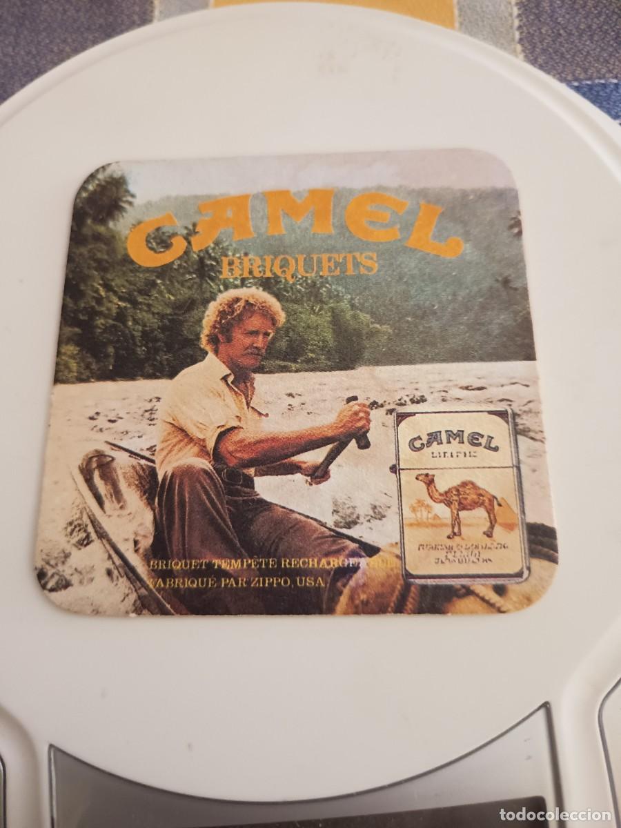 Collectionnisme Papier divers: POSAVASOS DE CIGARRILLOS CAMEL