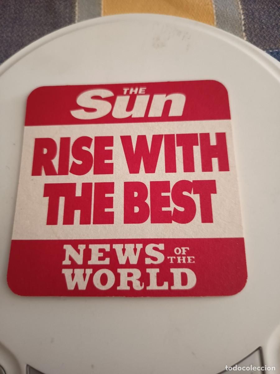 Collectionnisme Papier divers: POSAVASOS THE SUN NEWS OF THE WORLD