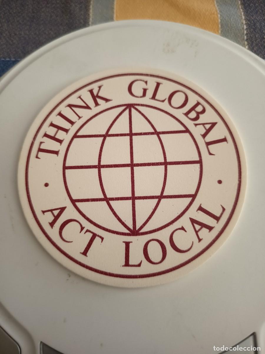 Otros art&iacute;culos de coleccionismo en papel: POSAVASOS THINK GLOBAL ACT LOCAL