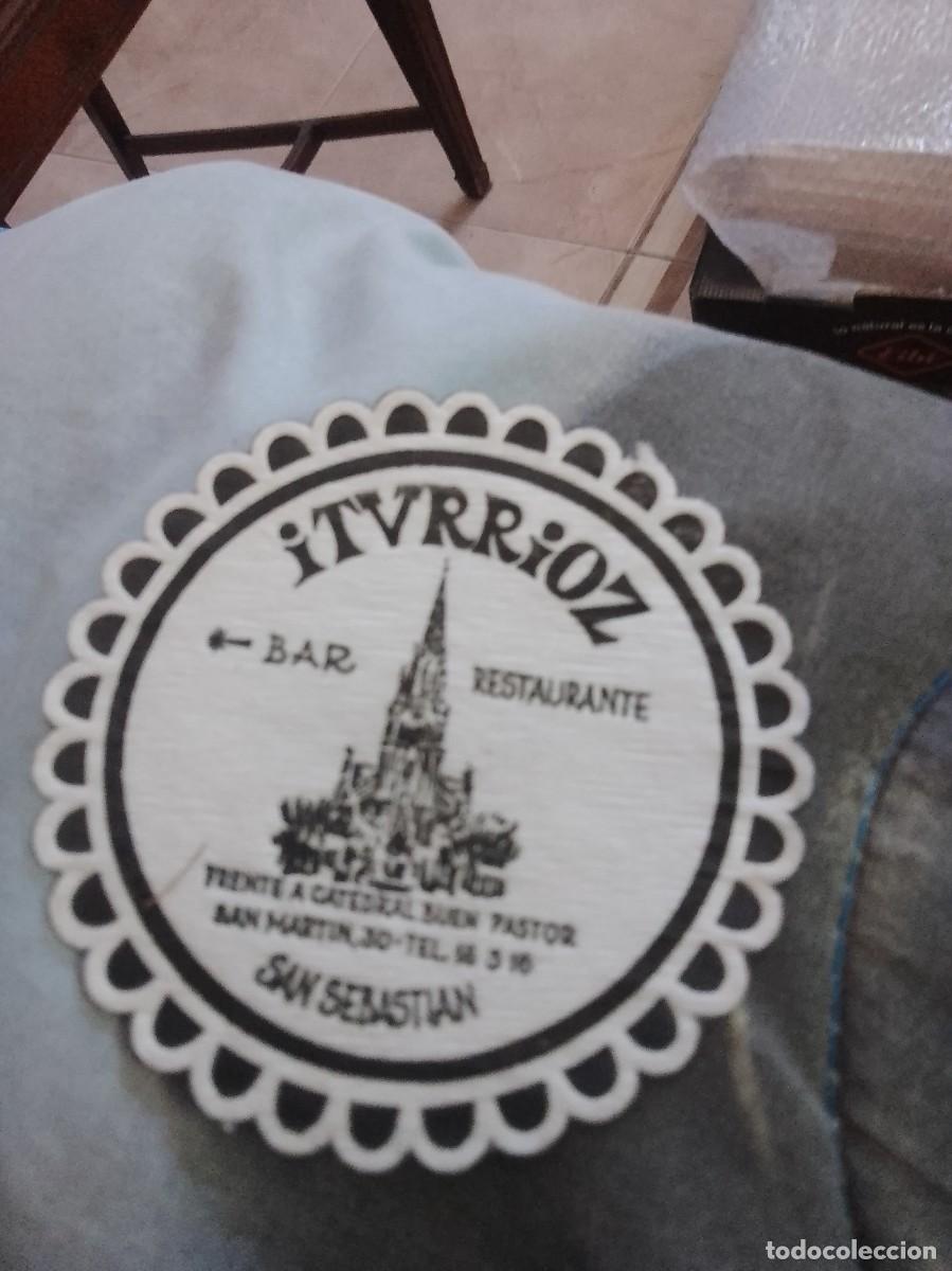 Otros art&iacute;culos de coleccionismo en papel: Posavasos a&ntilde;os 50 60 aproximado itvrrioz bar restaurante san Sebasti&aacute;n