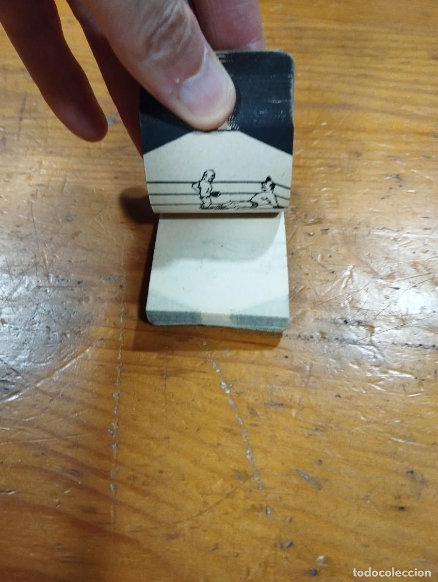 Otros art&iacute;culos de coleccionismo en papel: BLOC CON SUCESI&Oacute;N DE IM&Aacute;GENES DE BOXEO CON PUBLICIDAD DE CIGARRILLOS MARUJA.