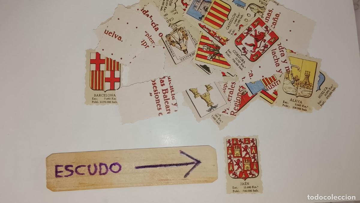 Otros art&iacute;culos de coleccionismo en papel: ESCUDO TROQUELADO A&Ntilde;OS 70/80 - SIMILAR A LOS CROMOS PIPAS TOSTAVAL - PROVINCIA JAEN