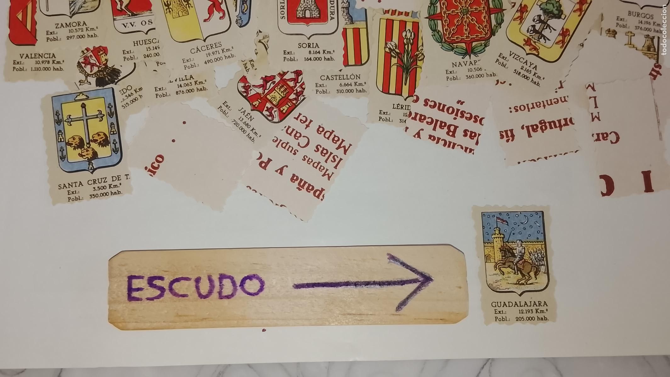 Otros art&iacute;culos de coleccionismo en papel: ESCUDO TROQUELADO A&Ntilde;OS 70/80 - SIMILAR A LOS CROMOS PIPAS TOSTAVAL - GUADALAJARA