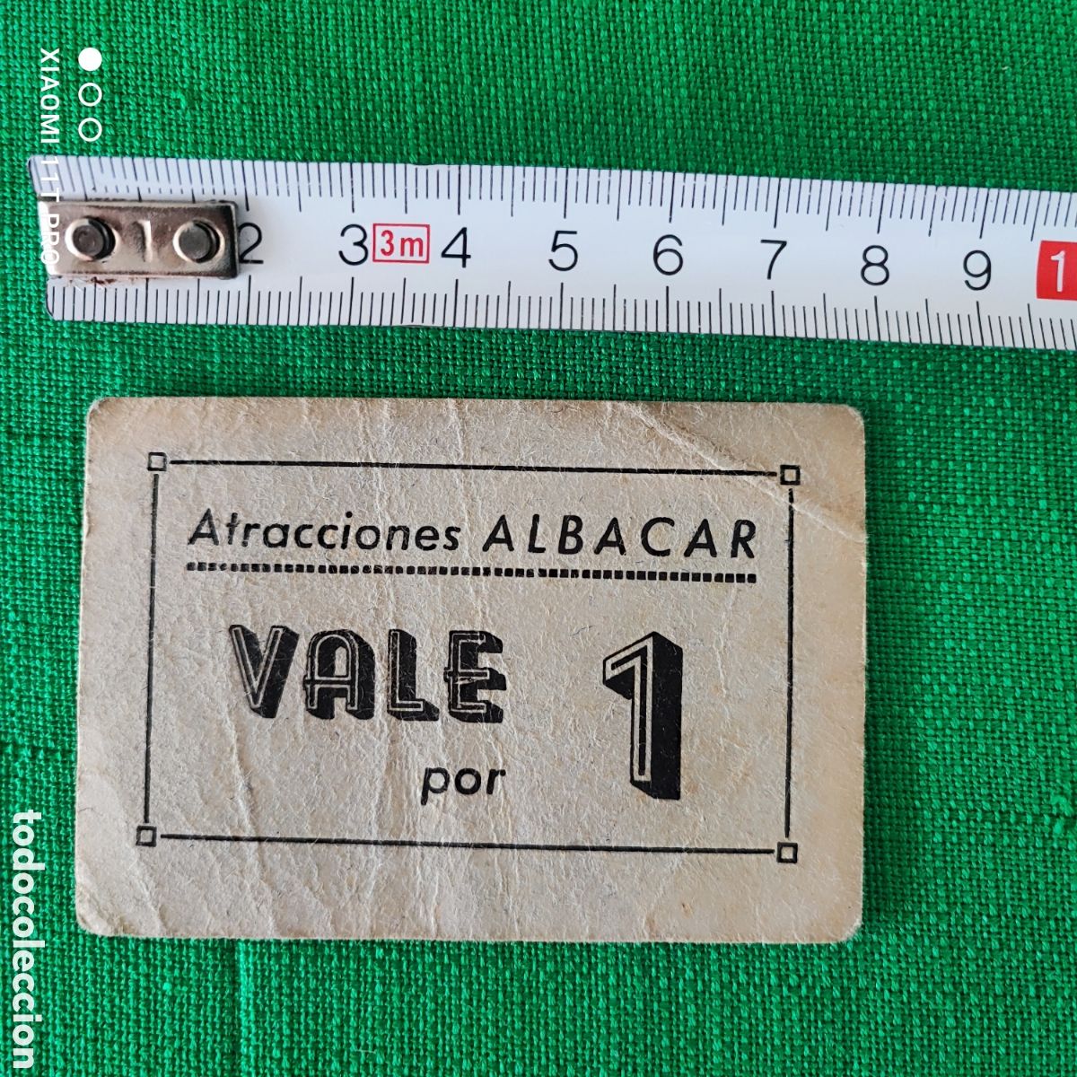 Otros art&iacute;culos de coleccionismo en papel: Vale atracci&oacute;nes Albacar, Tarragona. Vale por 1 viaje .