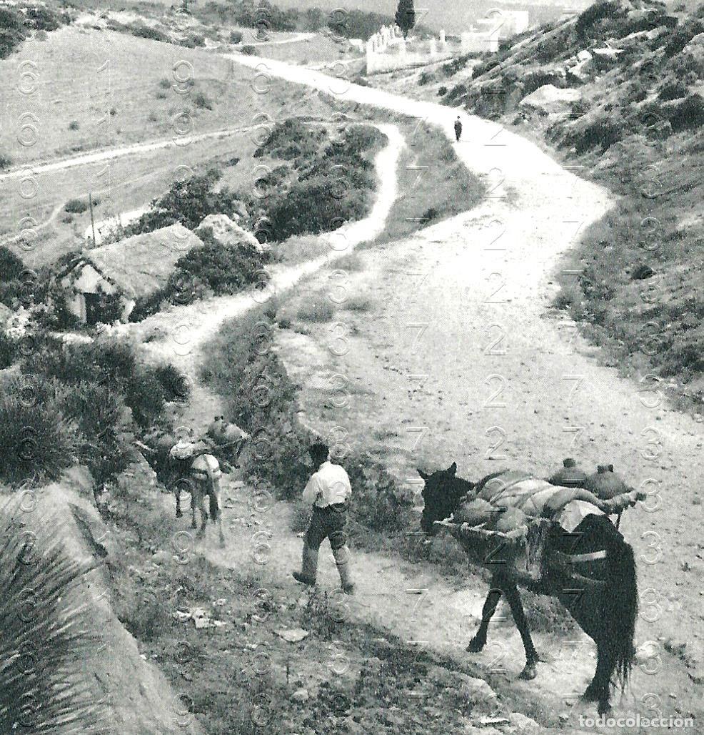Otros art&iacute;culos de coleccionismo en papel: CASTELLAR DE LA FRONTERA CADIZ 9X8 HUECOGRABADO CLIPPING ANTIGUO M33