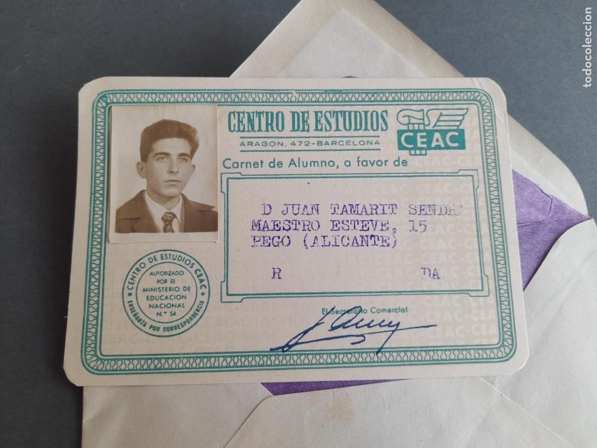 Otros art&iacute;culos de coleccionismo en papel: Carnet de alumno centro de estudios ceac, pego (alicante) a&ntilde;os 60