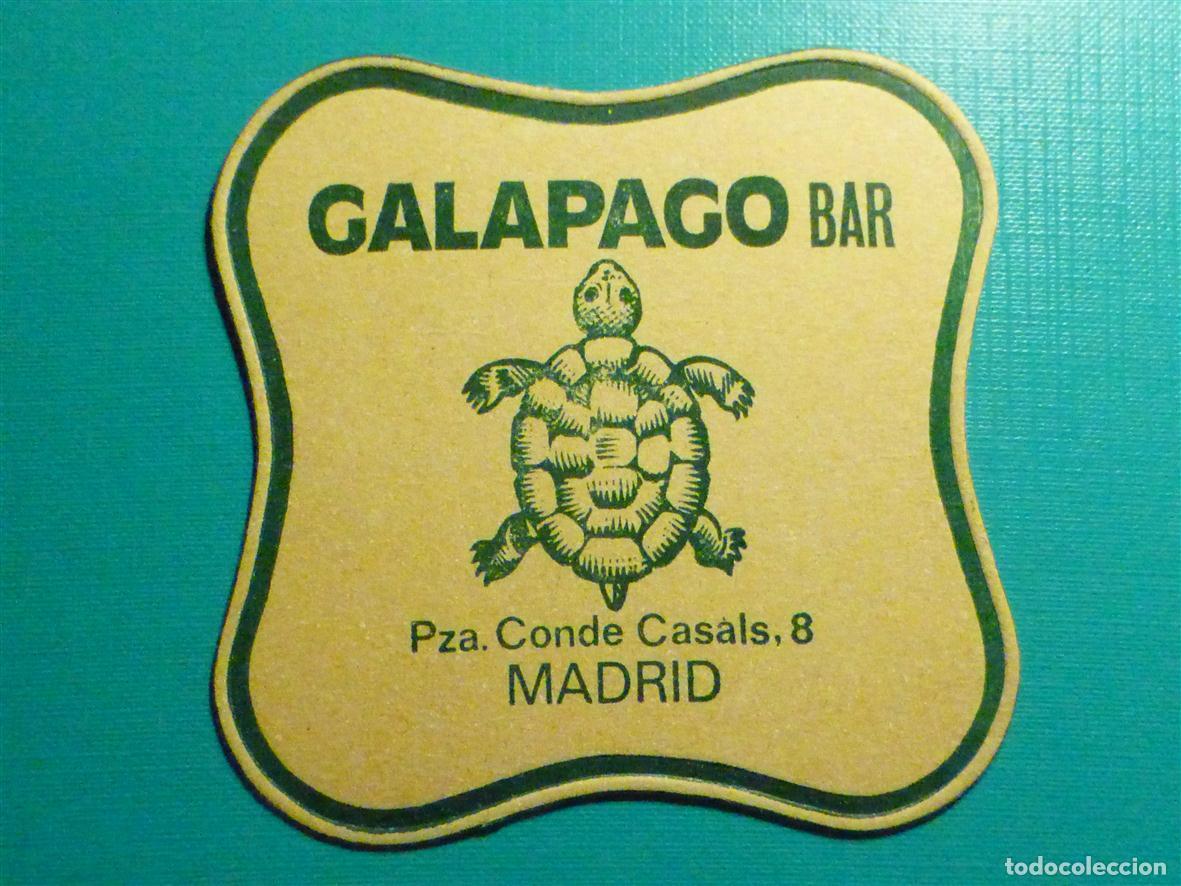 Otros art&iacute;culos de coleccionismo en papel: Posavasos Pub - Disco-Bar - Gal&aacute;pago Bar - Pza. Conde Casals, 8 - Madrid