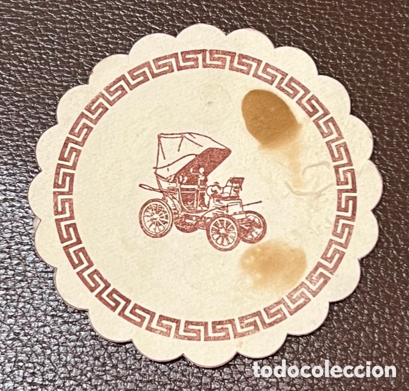 Otros art&iacute;culos de coleccionismo en papel: Posavasos. Imagen de coche antiguo. A&ntilde;os 70.