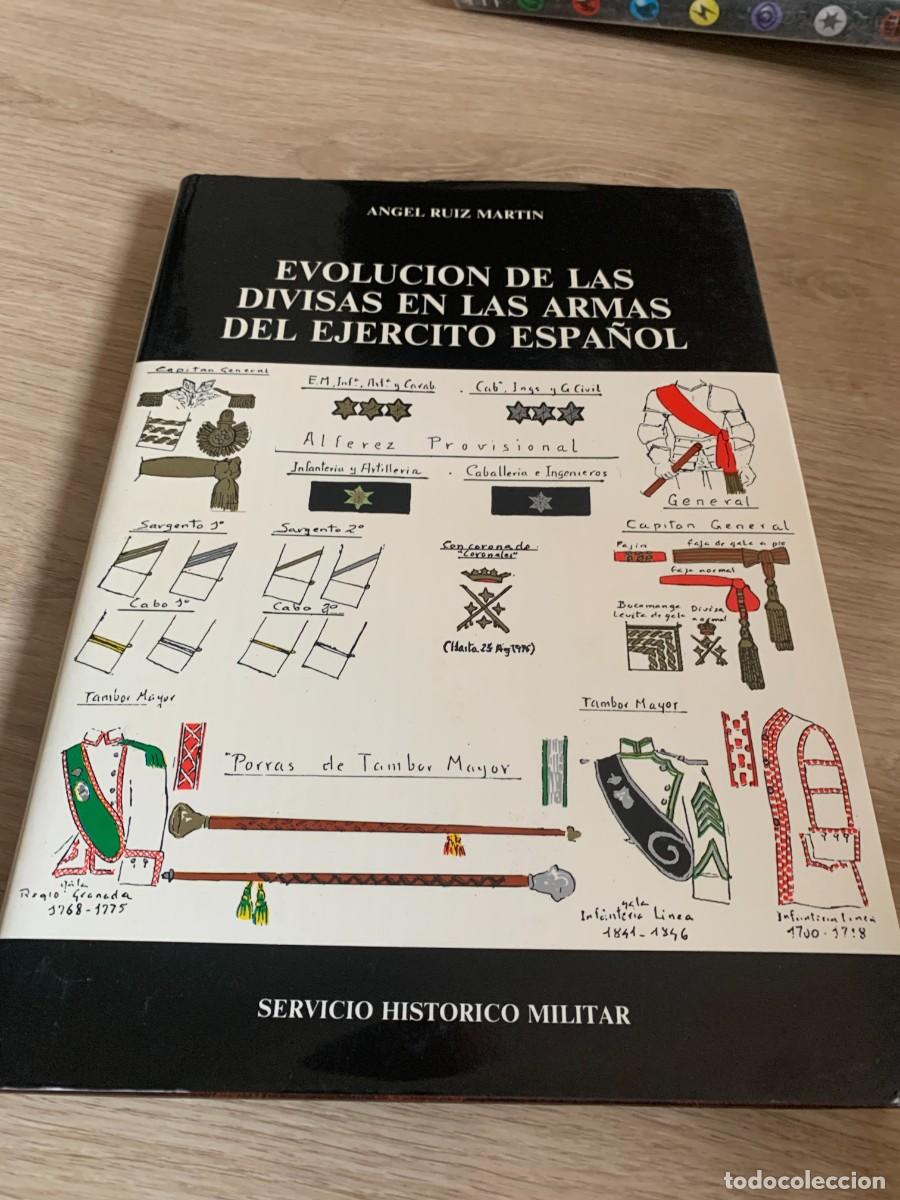 Outros artigos de papel: LIBRO. EVOLUCION DE LAS DIVISAS EN LAS ARMAS DEL EJERCITO ESPA&Ntilde;OL. BUENA CONSERVACION